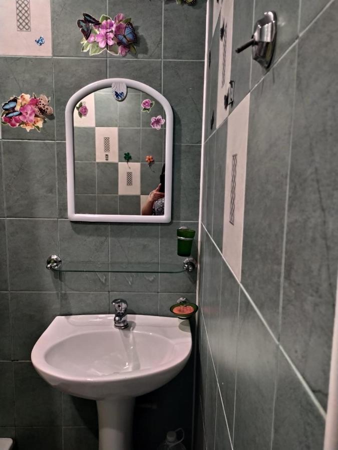 Апартаменти Квартира в Гаграх Екстер'єр фото